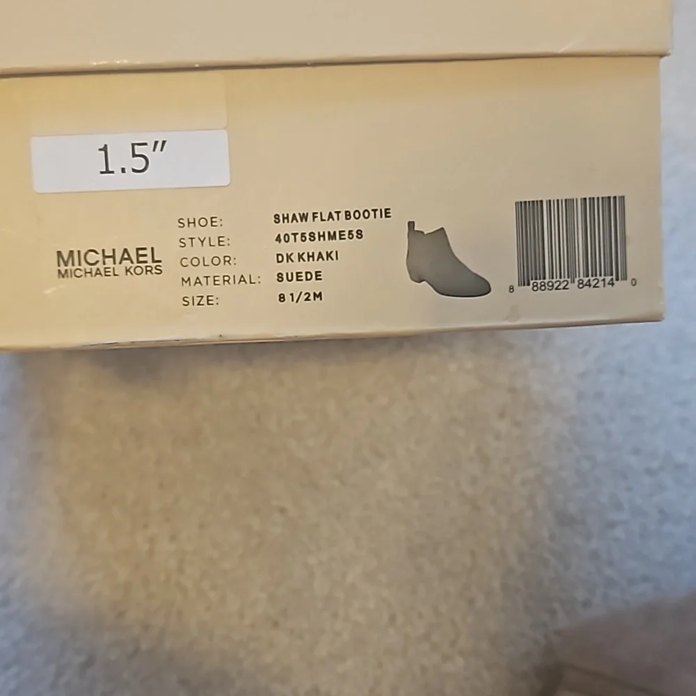 🛑MICHAEL KORS Shaw Flat Bootie - Picture 5 of 5